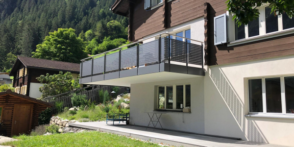 e12a61e0-e4e8-4335-a8f7-db4609a86b5a