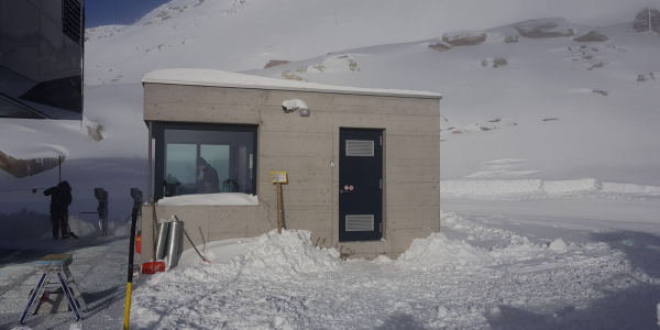 20171215_091458488_iOS